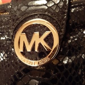 🥰SOLD🥰Michael Kors™️Fulton Snake Crossbody Bag